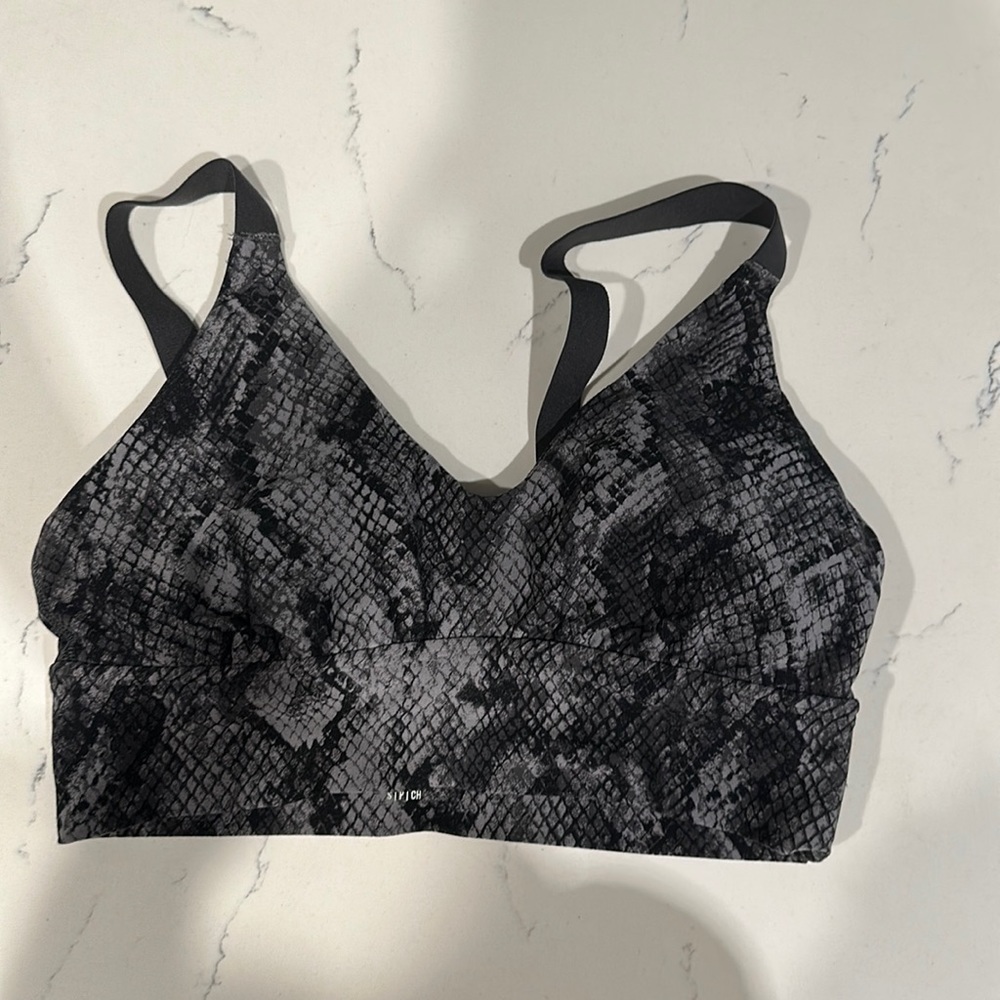 Size S aerie offline snake print sports bra